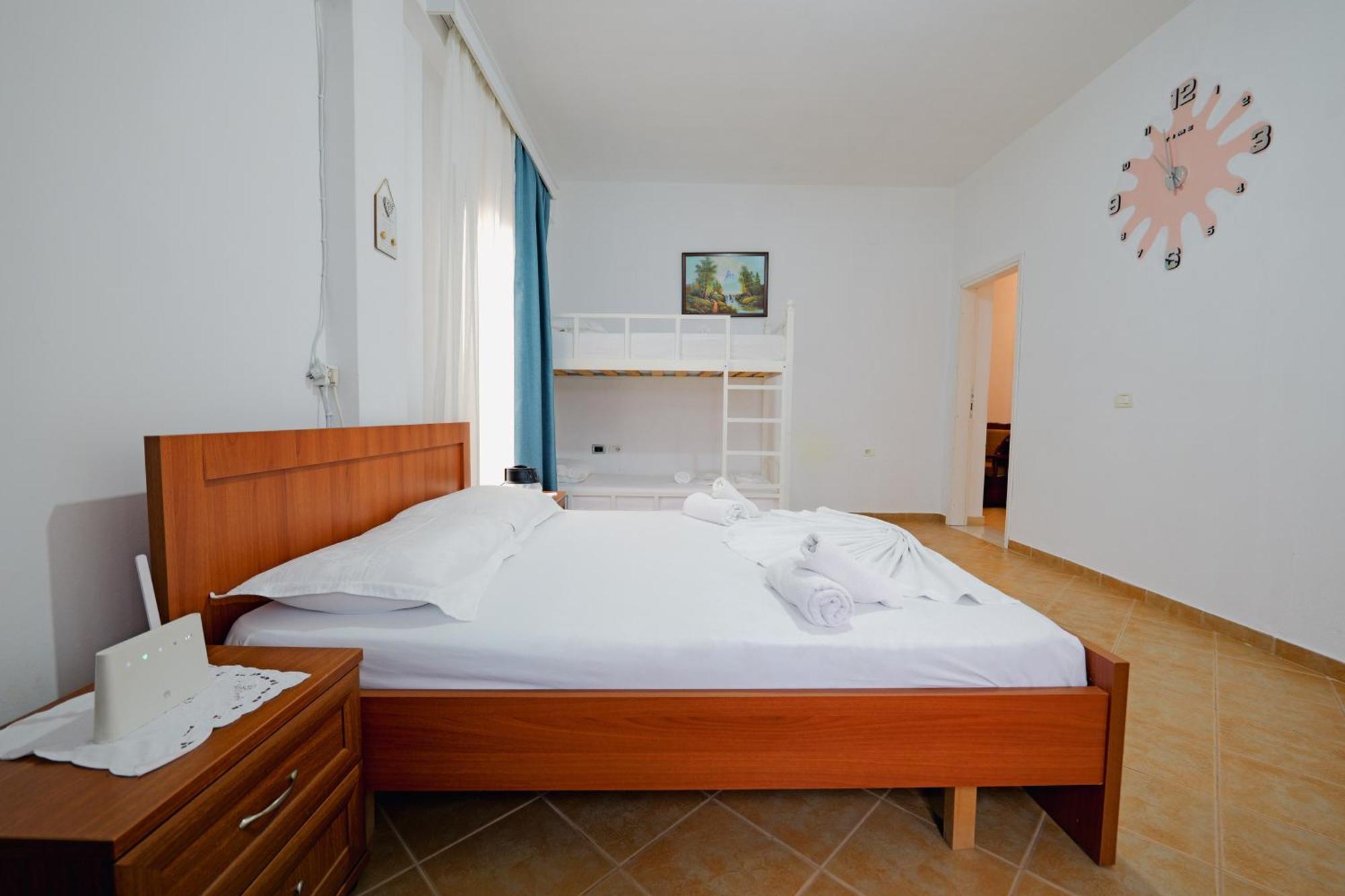 Limos Apartamento Ksamil